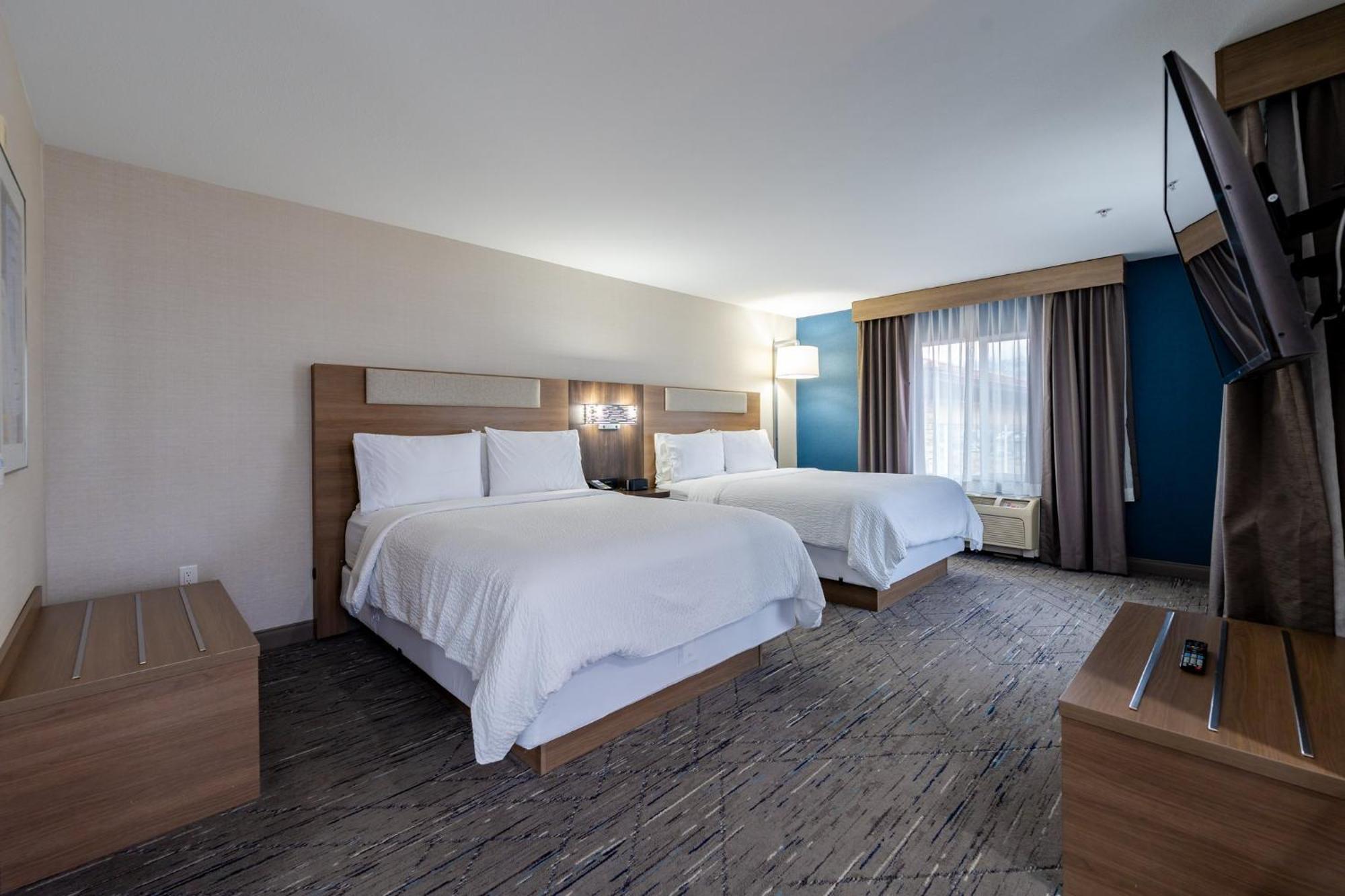 Holiday Inn Express & Suites Frazier Park By Ihg Lebec Exterior foto